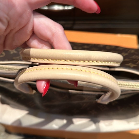 Louis Vuitton Pallas Tote Monogram Canvas Tote Tan - Picture 14 of 16